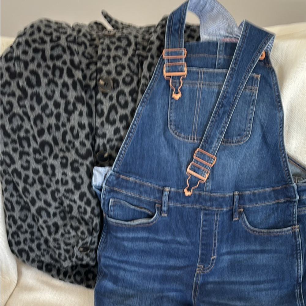Vineyards vines TWEEN girls denim overalls NWOT Size 14
